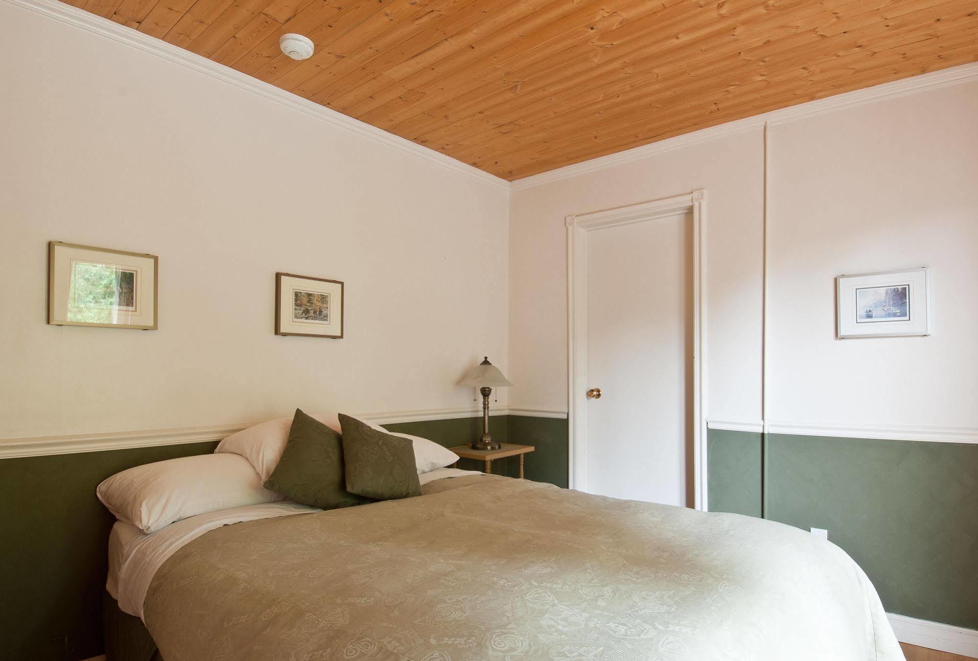 Heriot Bay Inn 외부 사진